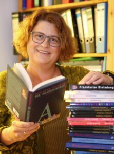 Bild von Autorin Dr. Susanne Konrad