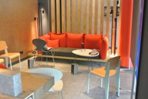 Bild von Rückblick QBF Rotes Sofa